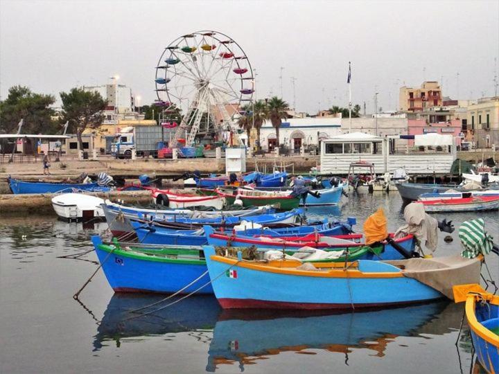 La Casa Del Pescatore N 33 - Porto Di St Spirito Bari Esterno foto